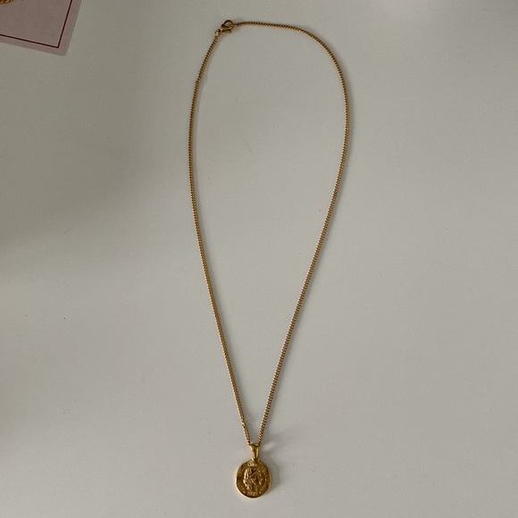 3 necklaces (can be worn together or separate) - Picture 4 of 5